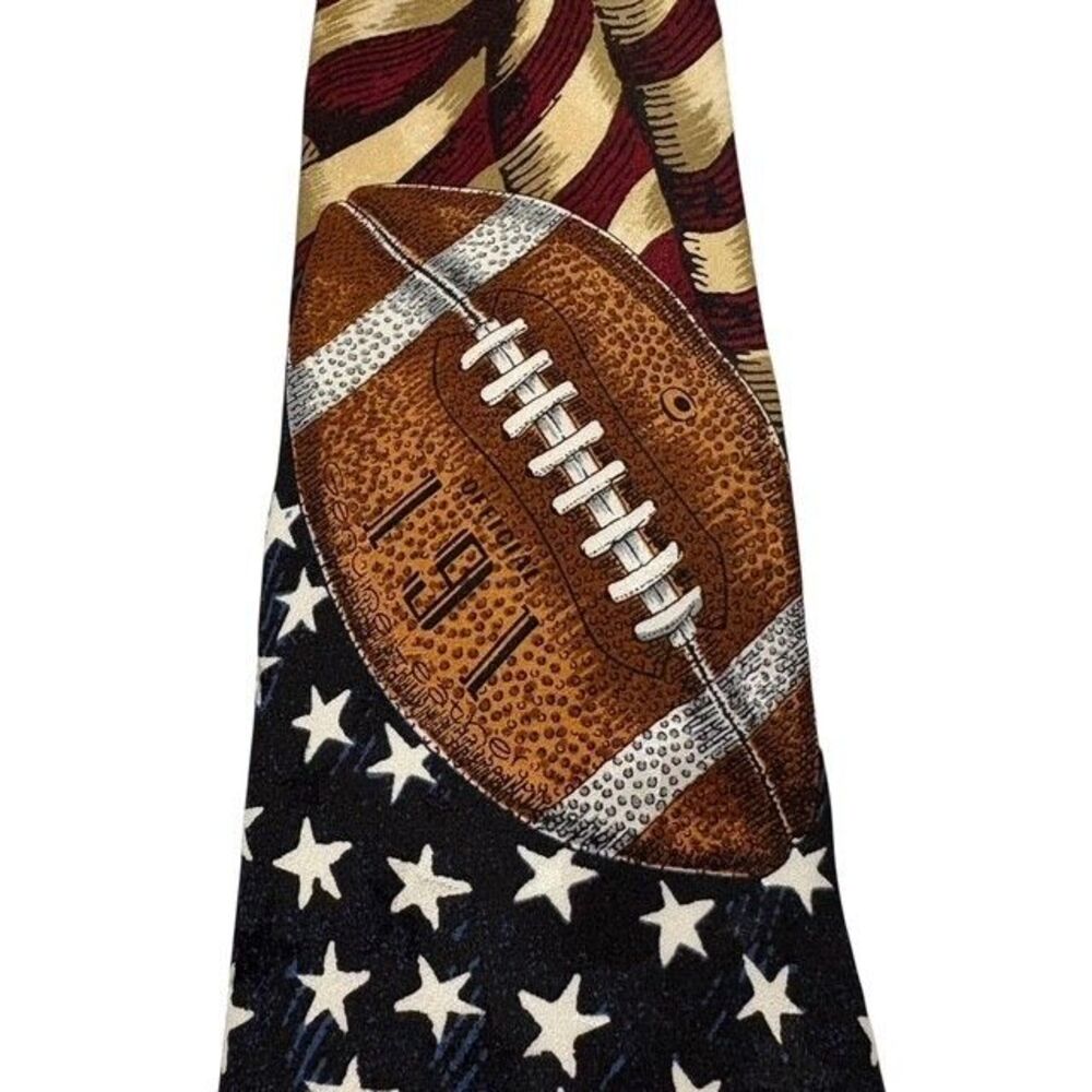 Van Heusen Americana Football Tie USA Flag Stars Stripes Novelty Mens Necktie - Picture 4 of 8